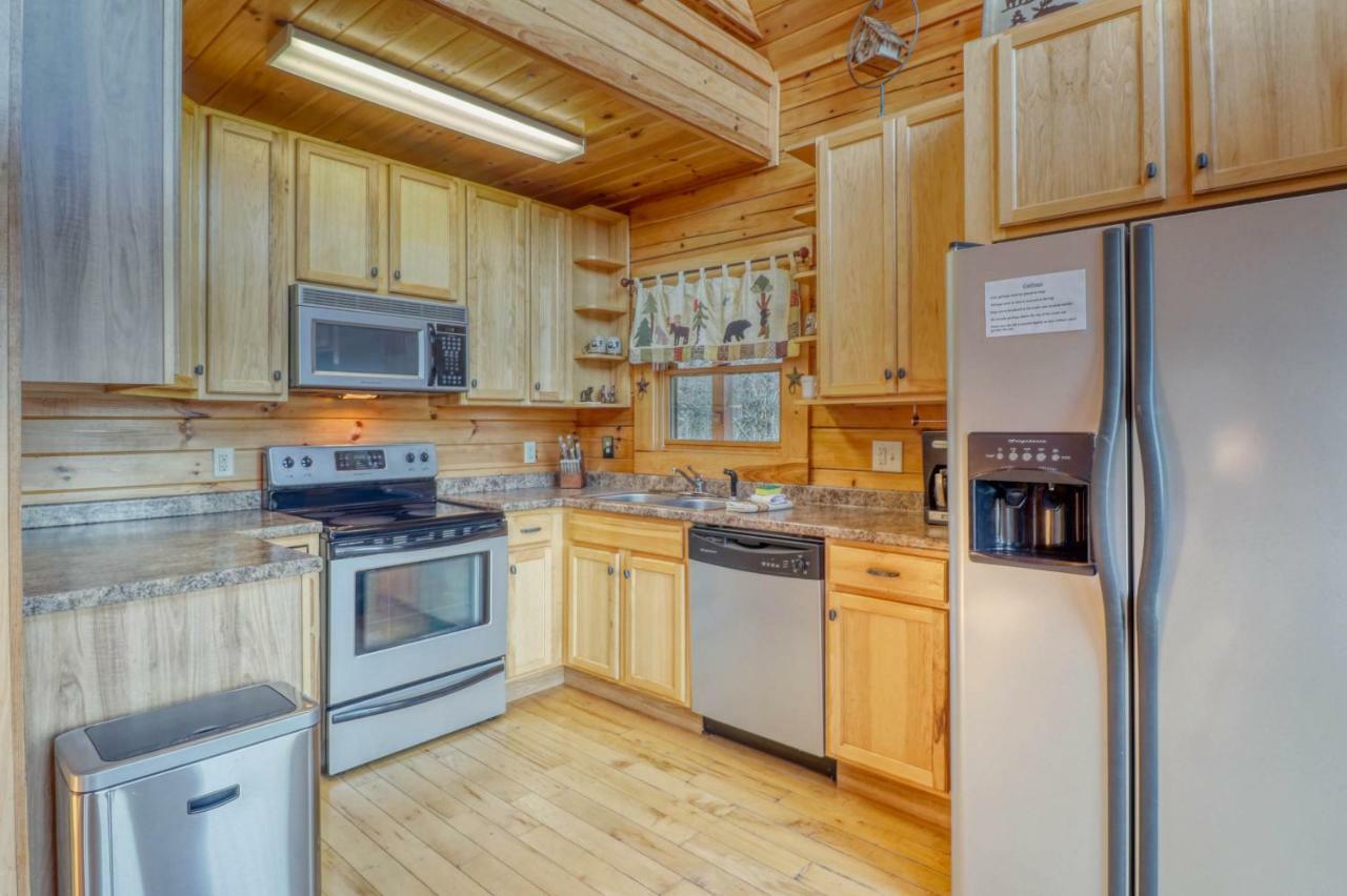 3 Bed 3 Bath Vacation Home In Whittier Exterior photo